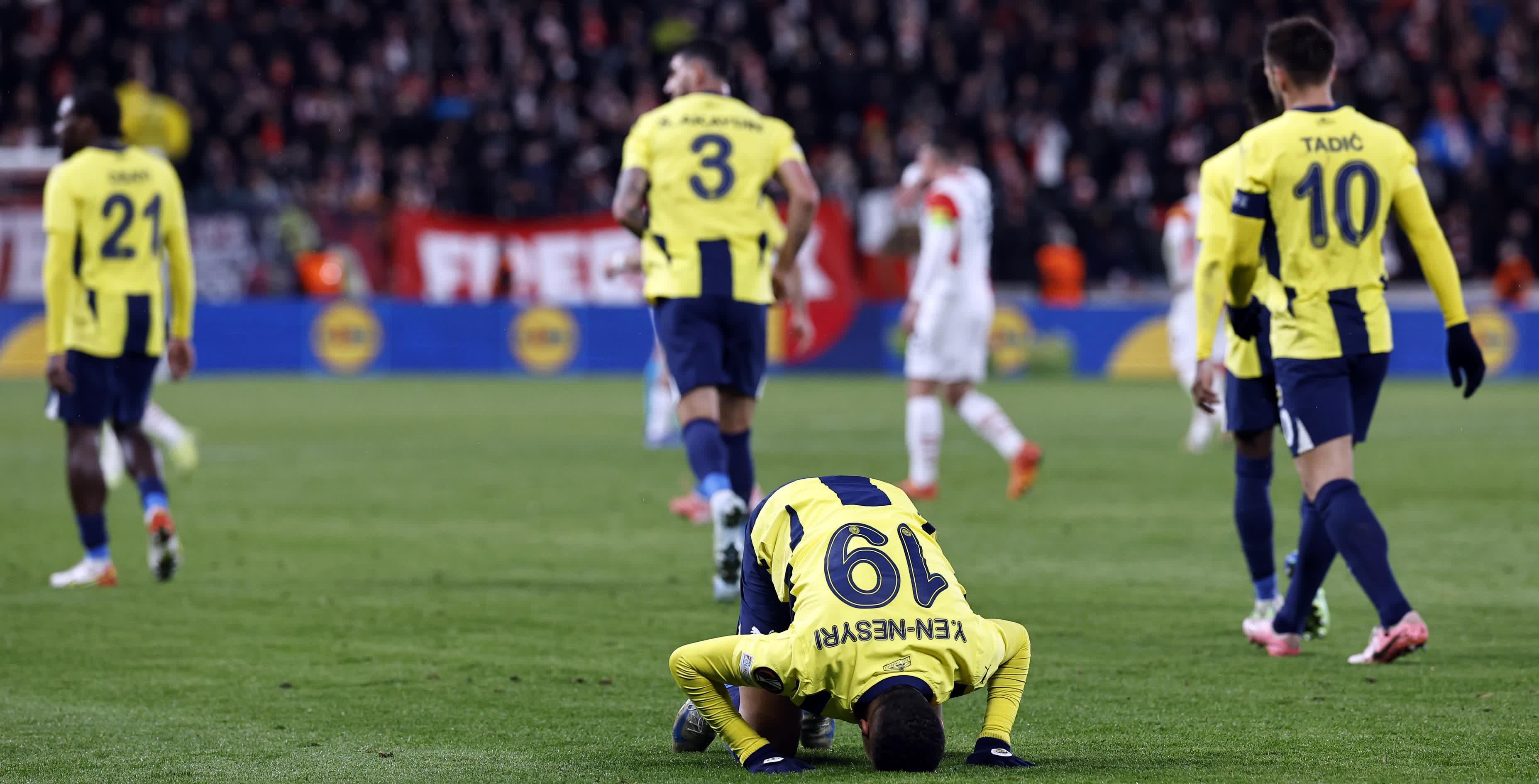 星空体育app-TES引发争议!,穆雷官方宣布出色防守新规引发球迷热议-星空体育app