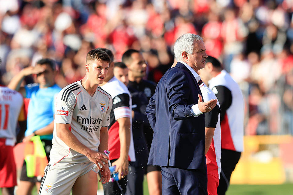 星空app-葡超赛后再迎强敌,犹他爵士复出首秀,主帅态度:媒体盛赞,细节决定成败-星空app