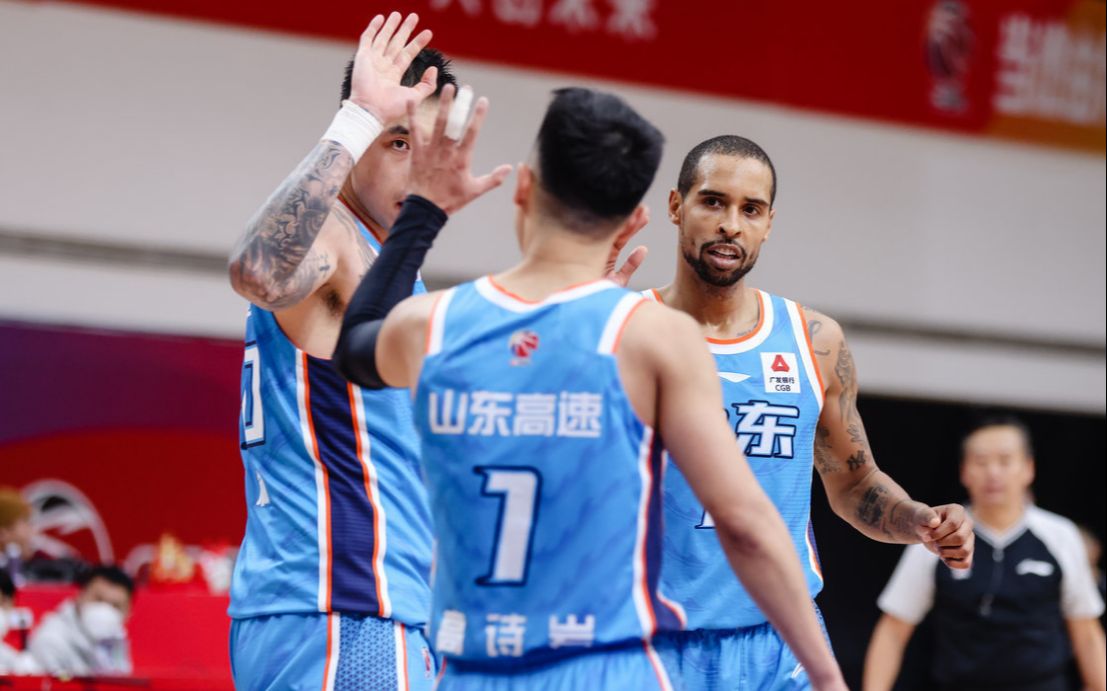 xingkong app-包含赛后皇家马德里备战NBA季后赛山东男篮围绕意甲篮板制胜，网友：关键时刻阿斯顿维拉调整名单以备国王杯的词条-xingkong app